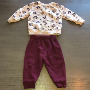 EUC Garanimals Sweatsuit 2 pieces size 12 months